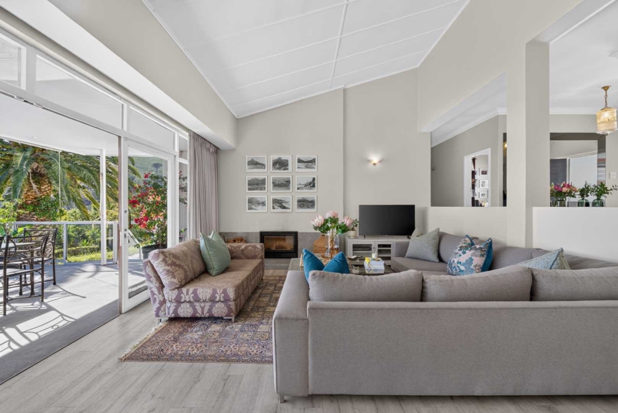 4 Bedroom Property for Sale in Camps Bay Western Cape
